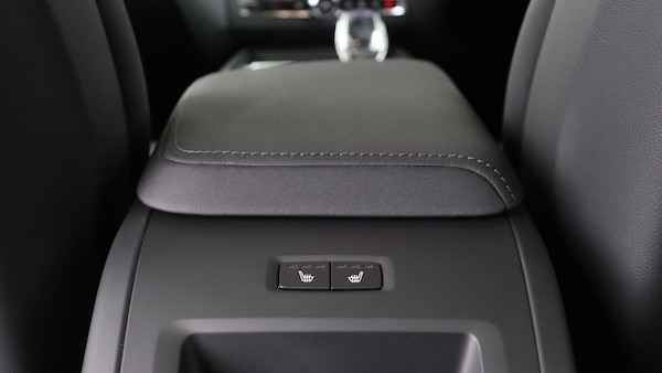Used Volvo XC60 2025 for sale - 75646120: Photo 39