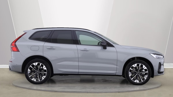 Used Volvo XC60 2025 for sale - 75646120: Photo 3