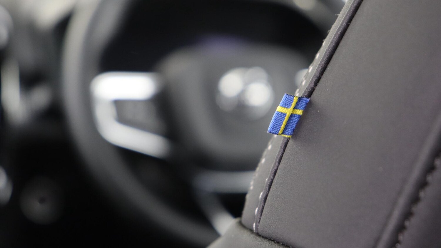 Used Volvo XC40 2025 for sale - 75990928: Photo 41