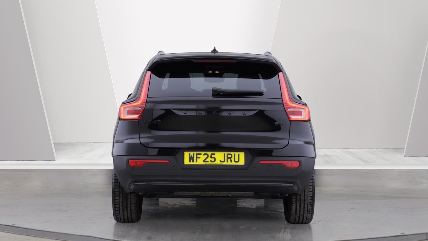 Used Volvo XC40 2025 for sale - 75990928: Photo 7