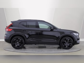 Used Volvo XC40 2025 for sale - 75915180: Photo
