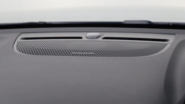 Used Volvo XC40 2025 for sale - 76226868: Photo 25