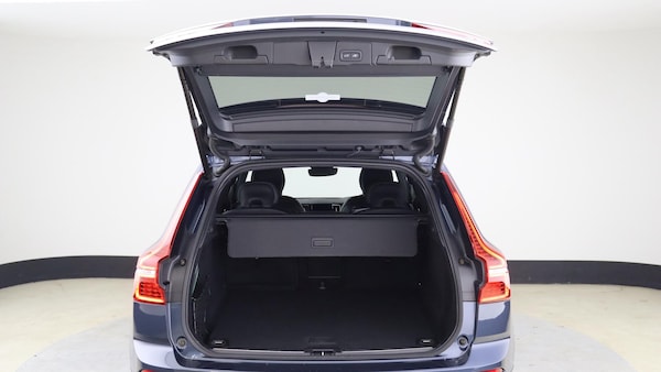 Used Volvo XC60 2021 for sale - 76269692: Photo 13