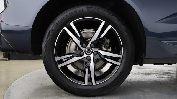 Used Volvo XC60 2021 for sale - 76269692: Photo 9