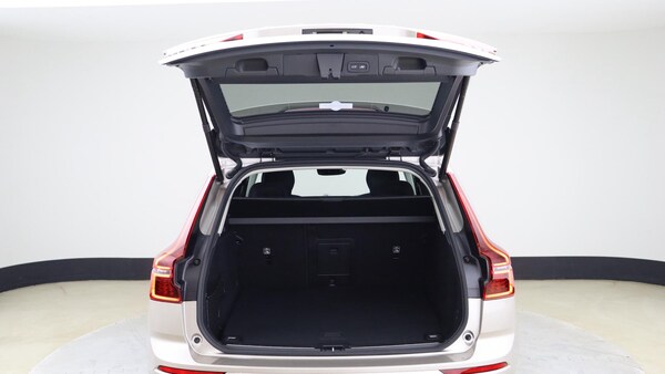 Used Volvo XC60 2025 for sale - 75647371: Photo 13