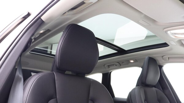 Used Volvo XC60 2025 for sale - 75647371: Photo 30