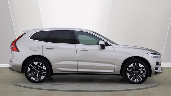 Used Volvo XC60 2025 for sale - 75647371: Photo 3