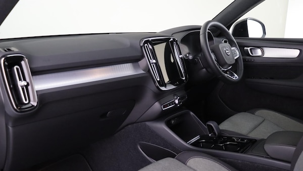 Used Volvo XC40 2022 for sale - 76327218: Photo 14