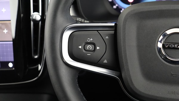 Used Volvo XC40 2022 for sale - 76327218: Photo 20