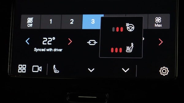 Used Volvo XC40 2022 for sale - 76327218: Photo 32