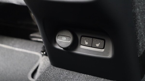 Used Volvo XC40 2022 for sale - 76327218: Photo 37