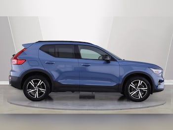 Used Volvo XC40 2022 for sale - 76327218: Photo 3
