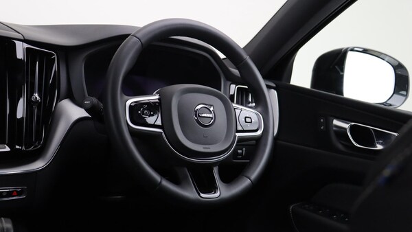 Used Volvo XC60 2022 for sale - 75268101: Photo 10