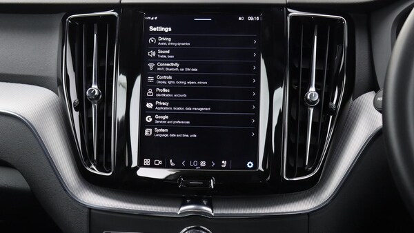 Used Volvo XC60 2022 for sale - 75268101: Photo 16
