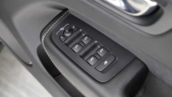 Used Volvo XC60 2022 for sale - 75268101: Photo 23