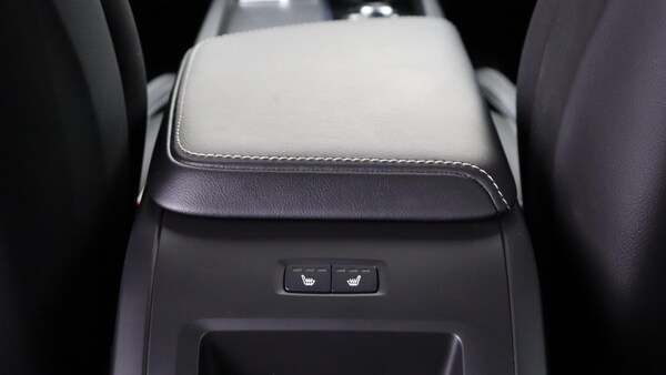 Used Volvo XC60 2022 for sale - 75268101: Photo 40