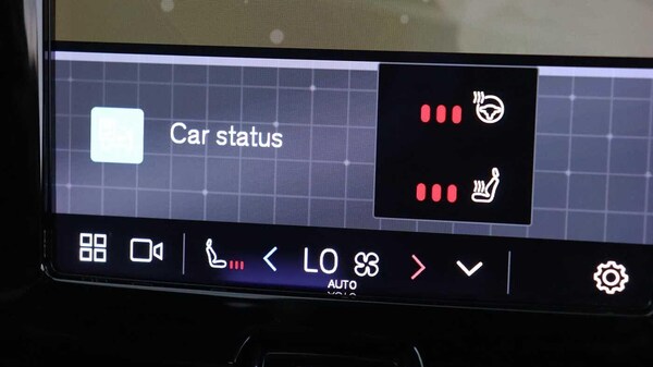 Used Volvo XC60 2022 for sale - 75268101: Photo 47
