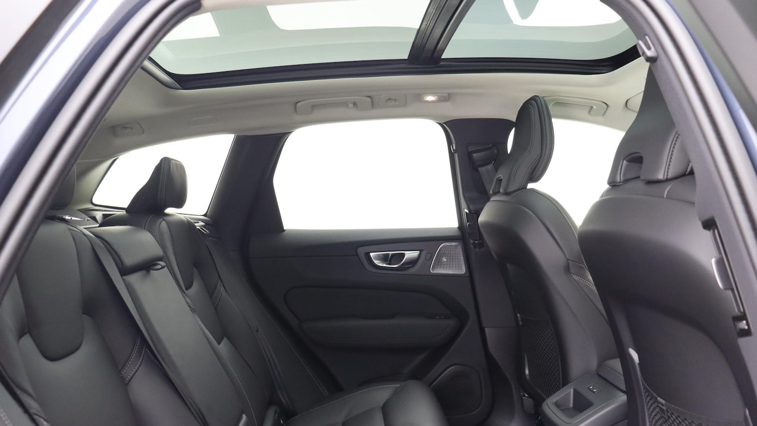 Used Volvo XC60 2025 for sale - 76012798: Photo 6
