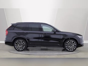 Used Volvo XC90 2025 for sale - 76084704: Photo 3