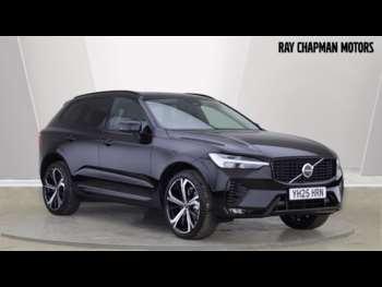 2025 (25) - B5 (P) AWD Ultra Dark (Sunroof, Bowers & Wilkins, 360 Camera) 5-Door