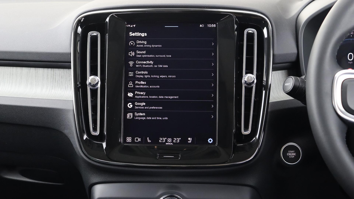 Used Volvo XC40 2025 for sale - 76072543: Photo 16