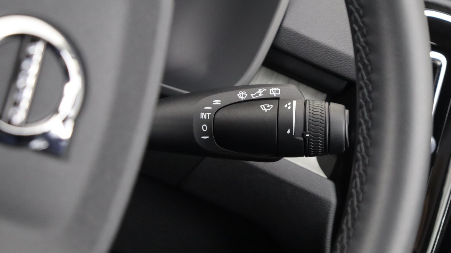 Used Volvo XC40 2025 for sale - 76072543: Photo 22