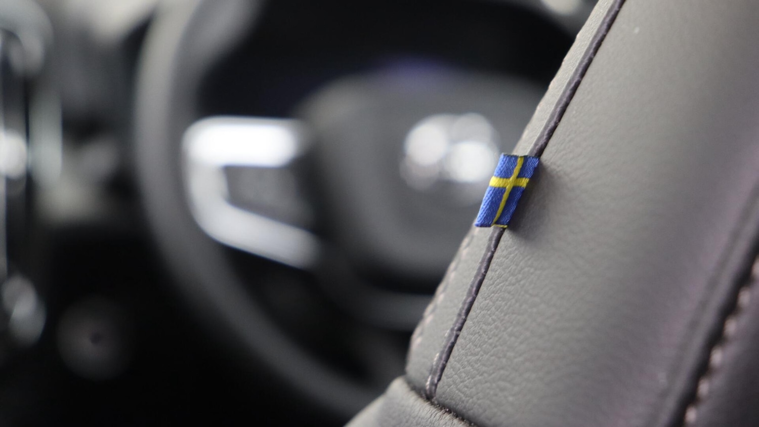 Used Volvo XC40 2025 for sale - 76072543: Photo 42