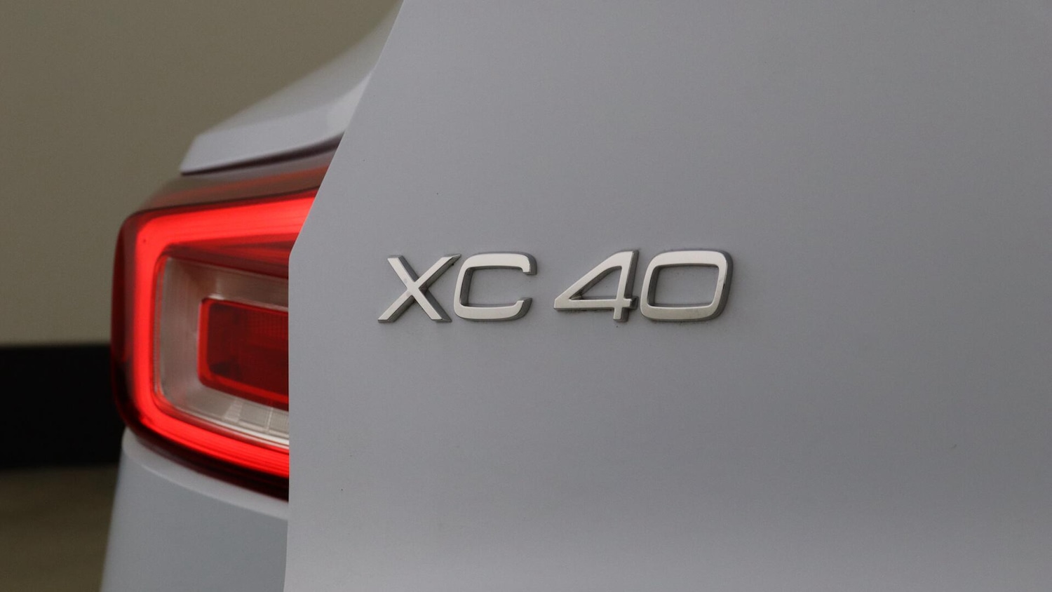 Used Volvo XC40 2025 for sale - 76072543: Photo 43