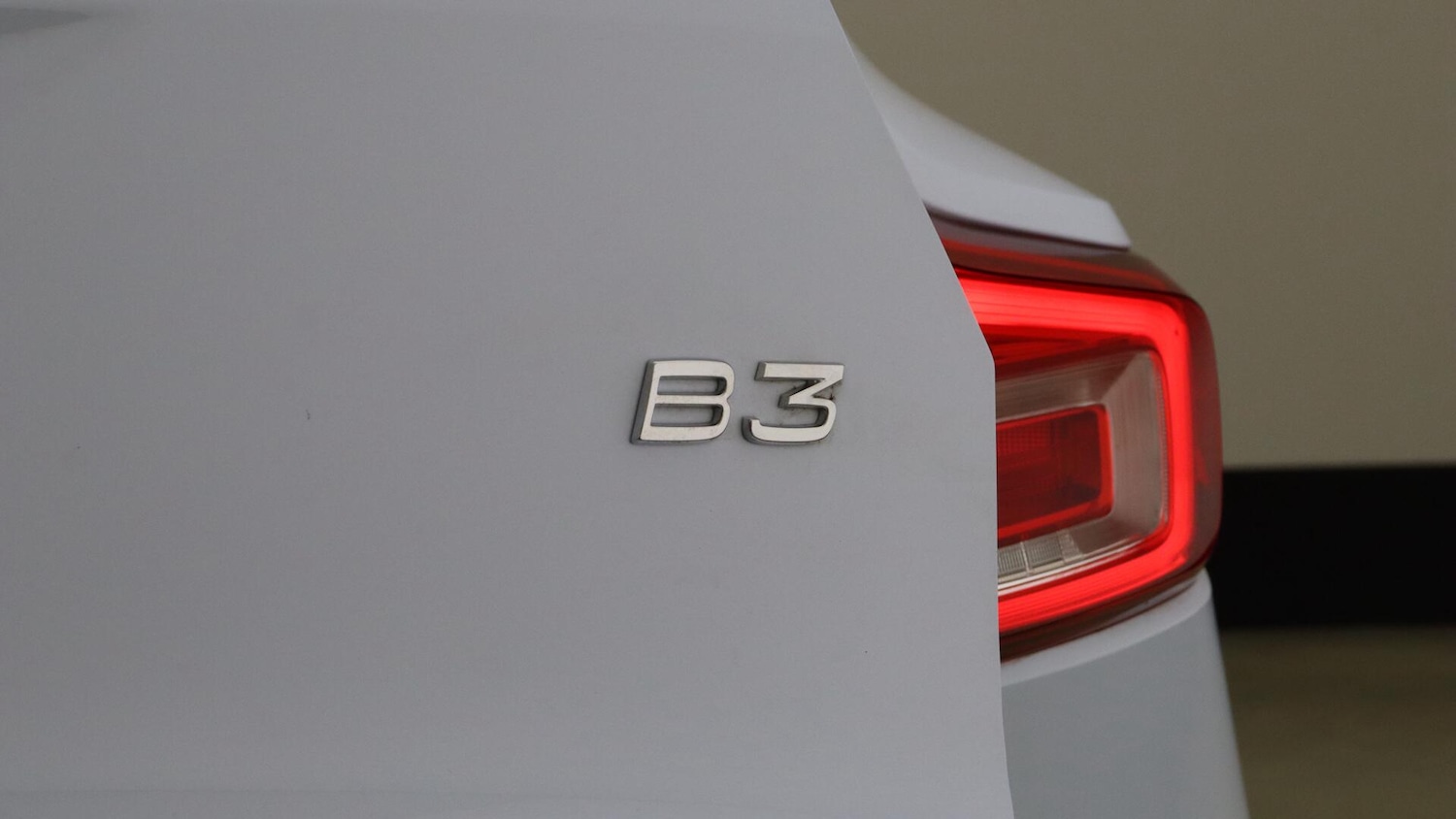 Used Volvo XC40 2025 for sale - 76072543: Photo 46