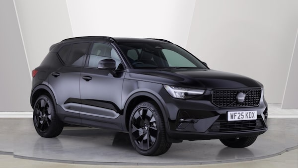 Used Volvo XC40 2025 for sale - 76189785: Photo 1