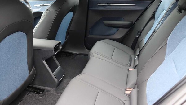 Used Volvo EX30 2025 for sale - 76199960: Photo 10