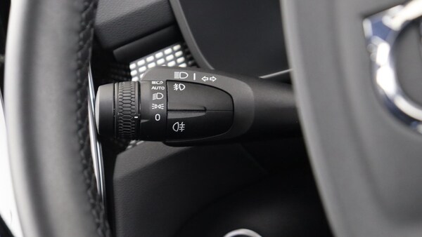 Used Volvo XC40 2025 for sale - 76283105: Photo 19