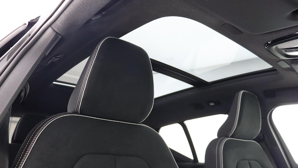 Used Volvo XC40 2025 for sale - 76283105: Photo 30
