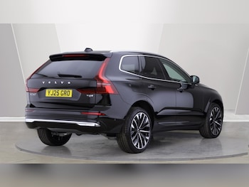 Used Volvo XC60 2025 for sale - 76026417: Photo 2