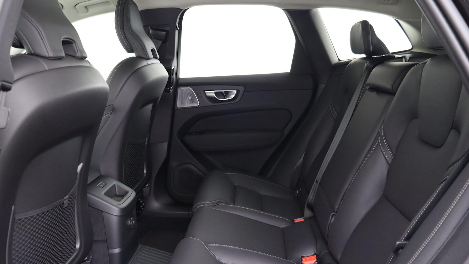 Used Volvo XC60 2025 for sale - 76026417: Photo 34