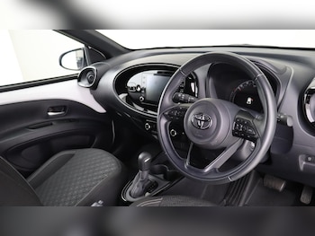 Used Toyota Aygo X 2023 for sale - 75669979: Photo