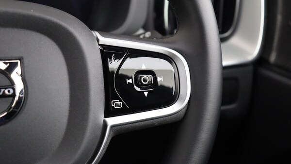 Used Volvo XC60 2025 for sale - 75780808: Photo 21