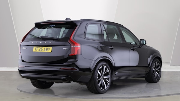 Used Volvo XC90 2025 for sale - 76307562: Photo 2
