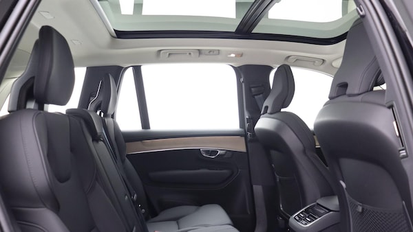 Used Volvo XC90 2025 for sale - 76307562: Photo 6