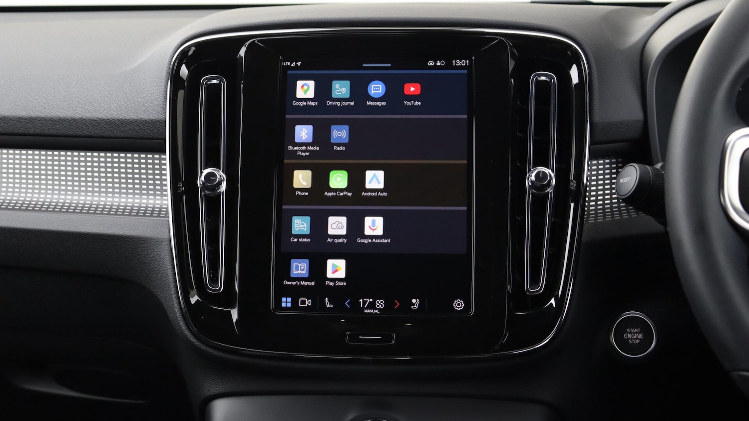 Used Volvo XC40 2025 for sale - 76059777: Photo 12