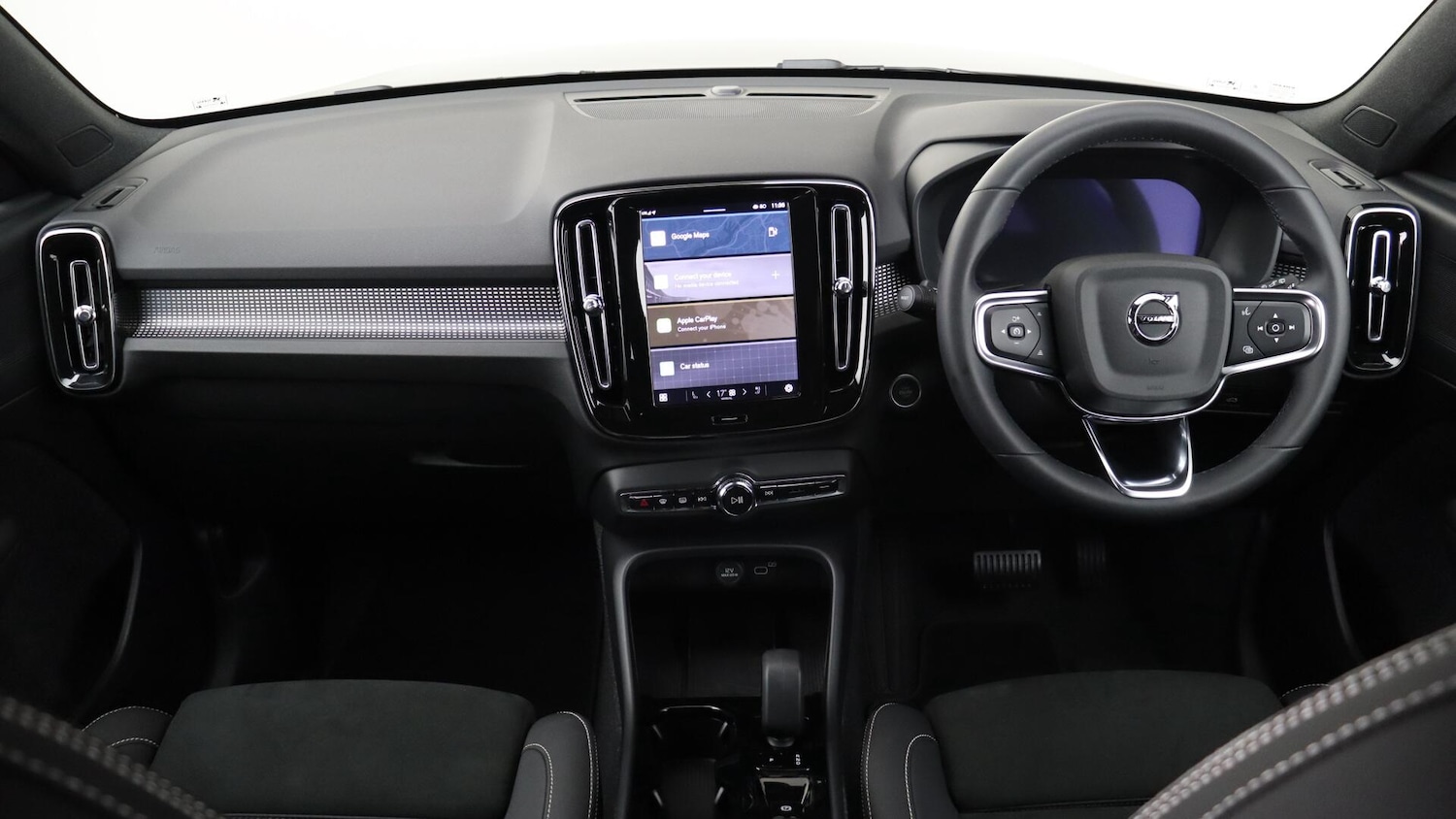 Used Volvo XC40 2025 for sale - 76059777: Photo 5