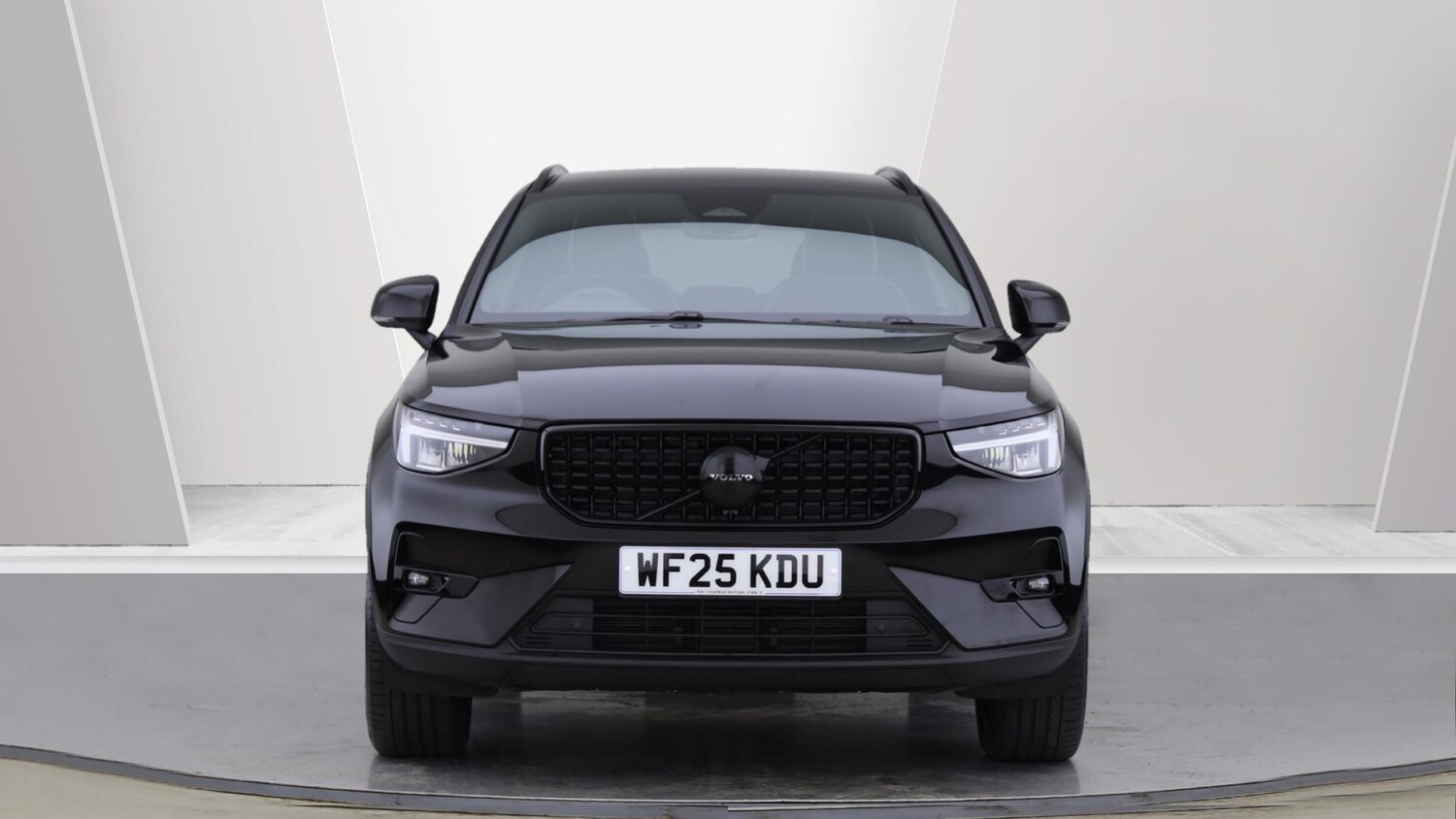 Used Volvo XC40 2025 for sale - 76059777: Photo 8