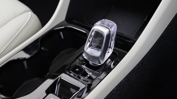 Used Volvo XC40 for sale - 76188885: Photo 23