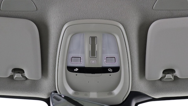 Used Volvo XC40 for sale - 76188885: Photo 26