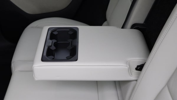 Used Volvo XC40 for sale - 76188885: Photo 32