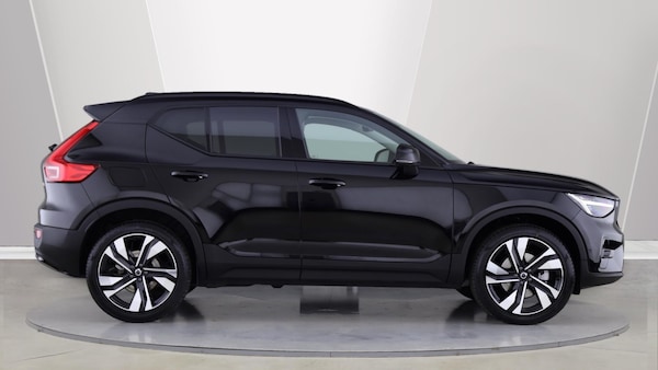 Used Volvo XC40 for sale - 76188885: Photo 3