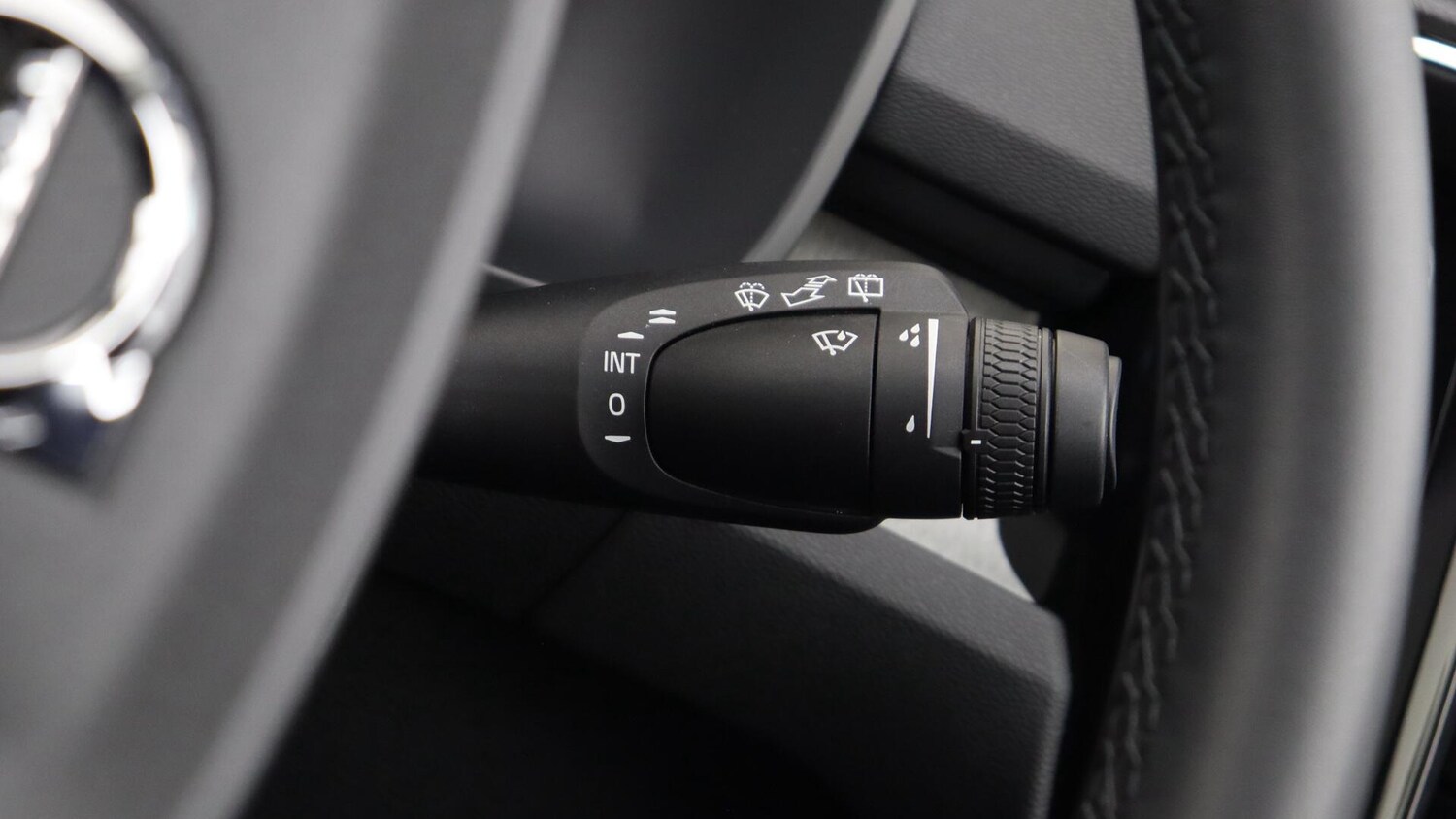 Used Volvo XC40 2025 for sale - 76013180: Photo 22