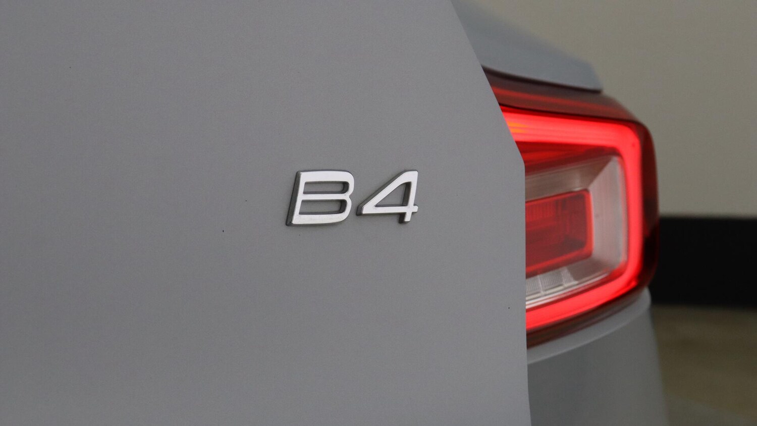 Used Volvo XC40 2025 for sale - 76013180: Photo 42