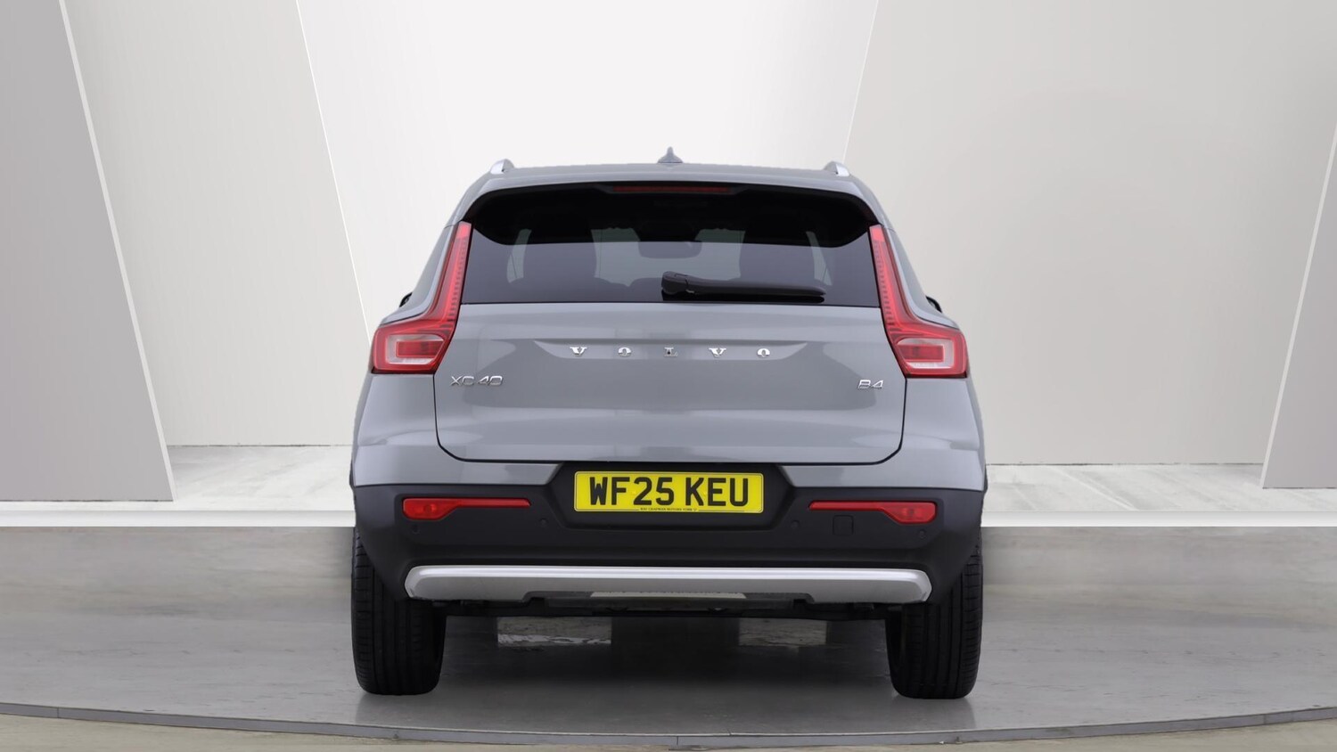 Used Volvo XC40 2025 for sale - 76013180: Photo 7
