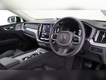 Used Volvo XC60 2024 for sale - 75224751: Photo